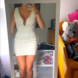 White Windsor dress never worn